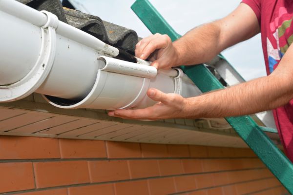 Cost of Large Gutter Repair in Tyler