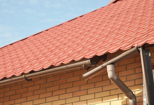 Loose Gutter Repair in Tyler