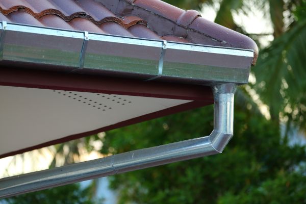 Metal Gutter Repair in Tyler