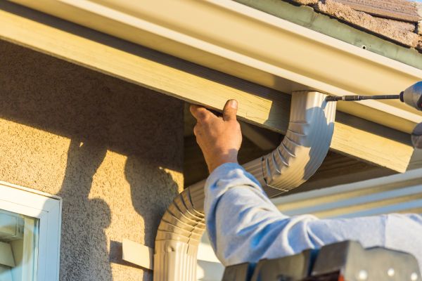 Aluminum Rain Gutter Service in Tyler