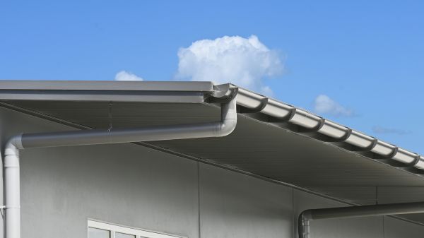 Eavestrough Service in Tyler